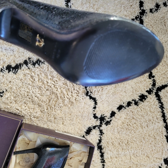 Vince Camuto Signature VI-Ronan Black Bootie Heel - Picture 6 of 8